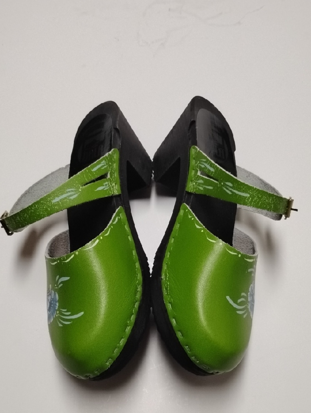 Dala Sweden Clogs - Picture 4 of 12